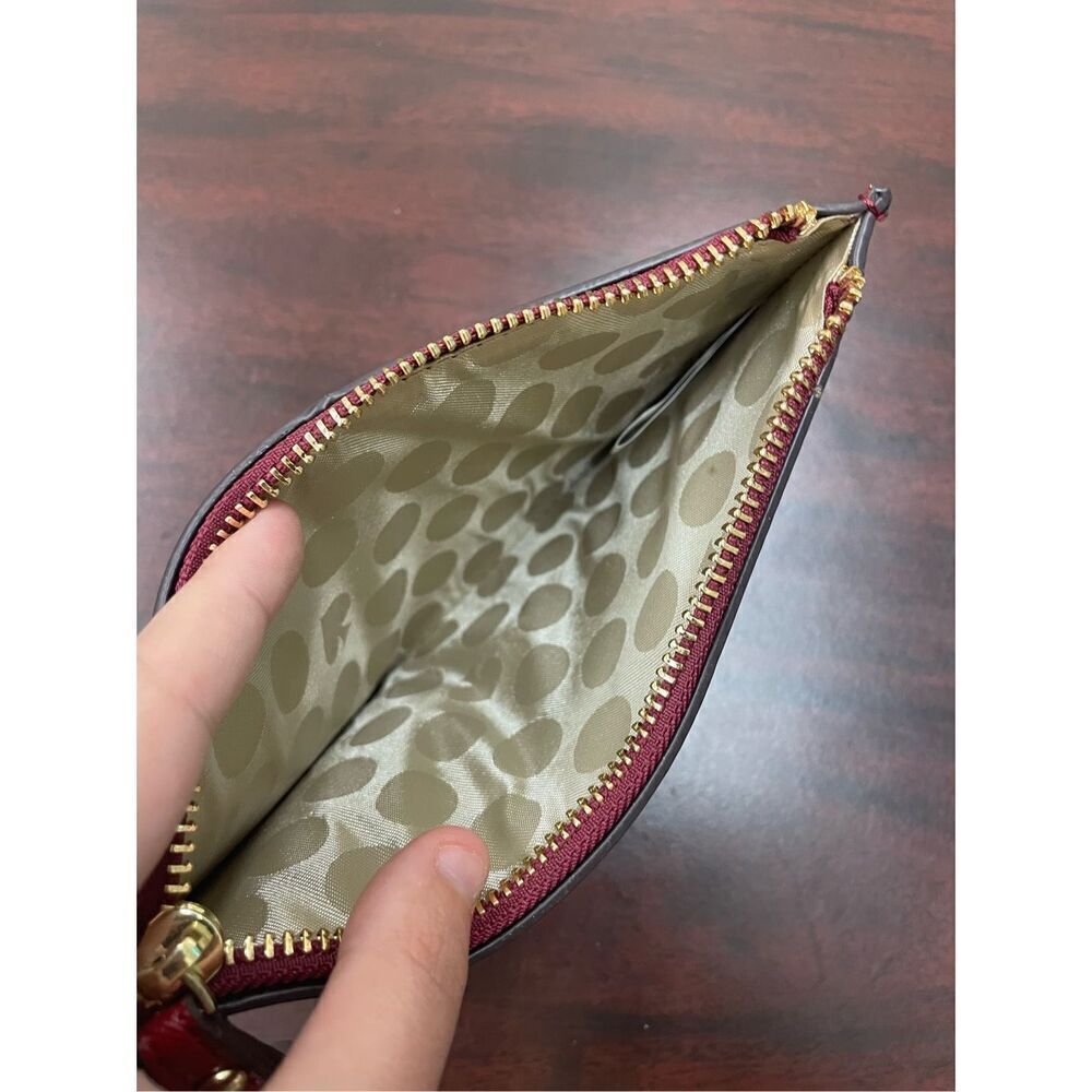 NWOT Kate Spade Wine Colored Wristlet - Picture 4 of 4